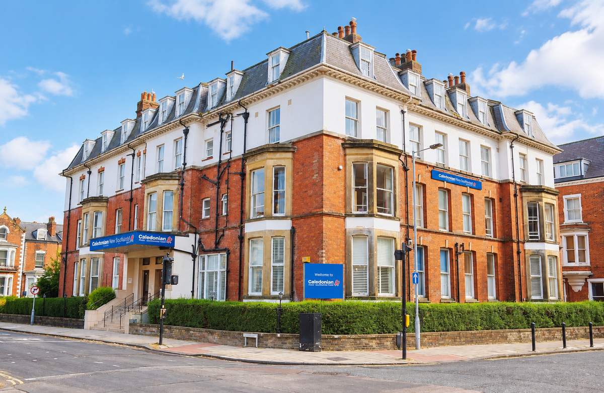 Hotel corner on West Street